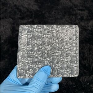 Grey and White Monogram Designer Leather Luxury Wallet Goyard